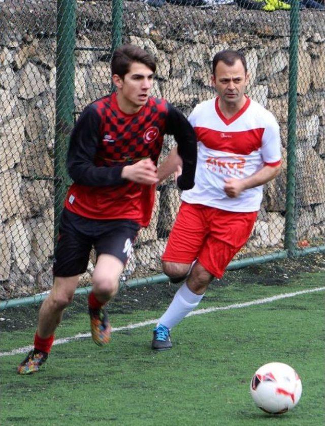 Şehit Savcı Mehmet Selim Kiraz Adına Futbol Turnuvası