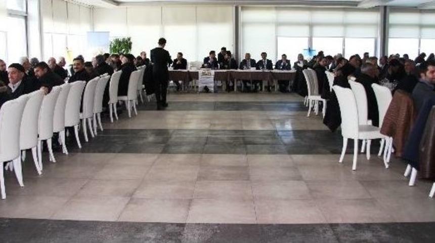 Kaymakam &Ouml;zt&uuml;rk Muhtarlarla Bir Araya Geldi