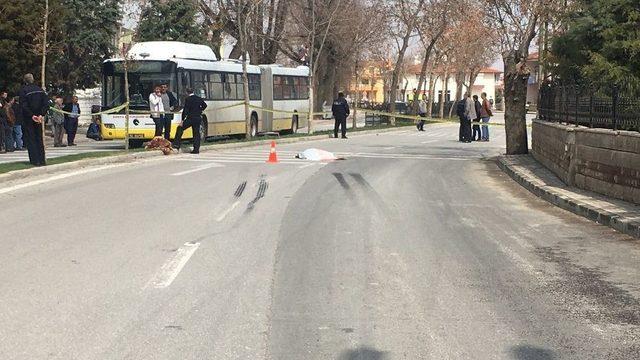 Babadan Kazada Ölen 5 Yaşındaki Oğluna Son Bakış