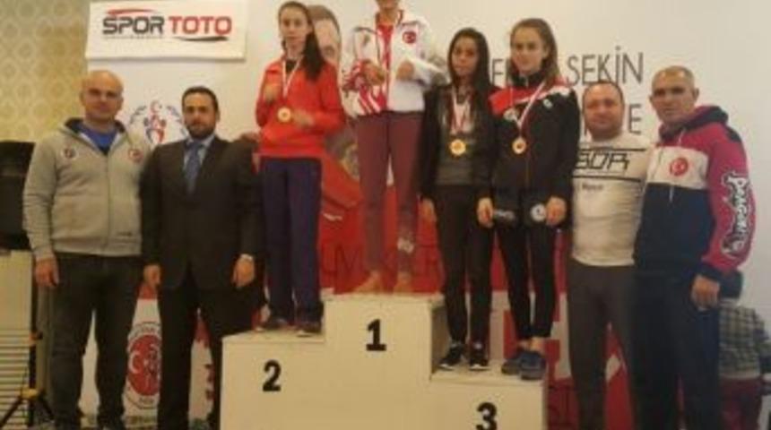 Diyarbakırlı Sporculardan 2 Madalya