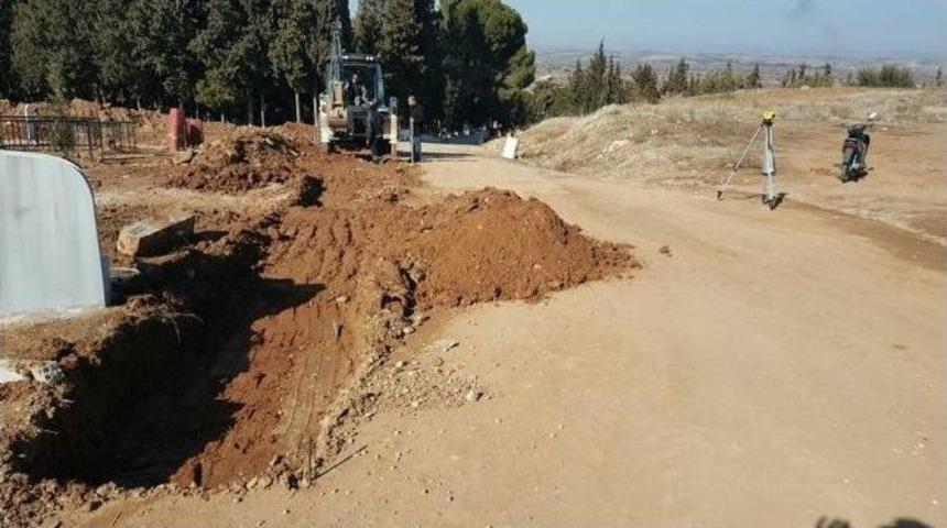 Ahmetli Mezarlığı&rsquo;na D&uuml;zenleme