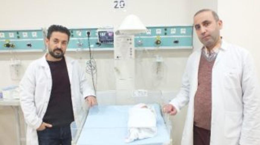 &Ouml;zel Genesis Hastanesi Doktorları İmkansızı Başardı