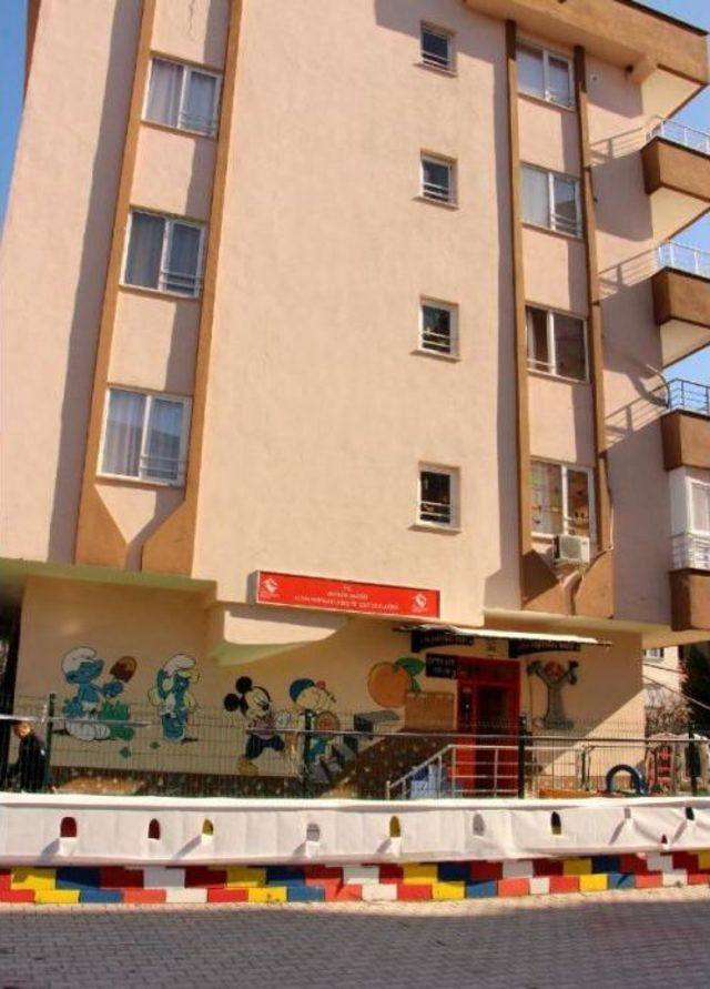 &nbsp;Kreşte Klimadan &Ccedil;ıkan Yangın Korkuttu 1