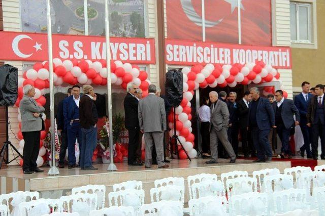 P Plakalı Servisçiler Kooperatif Altında Toplandı