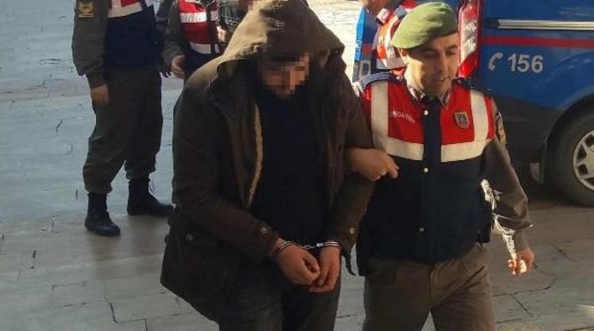 Uyuşturucudan Hayatını Kaybedince, Arkadaşları G&ouml;mm&uuml;ş