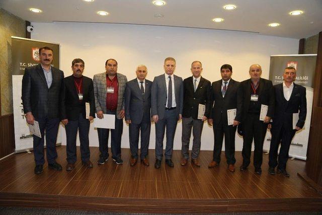 Sivas&rsquo;ta Muhtarlar Toplantıları Devam Ediyor 1