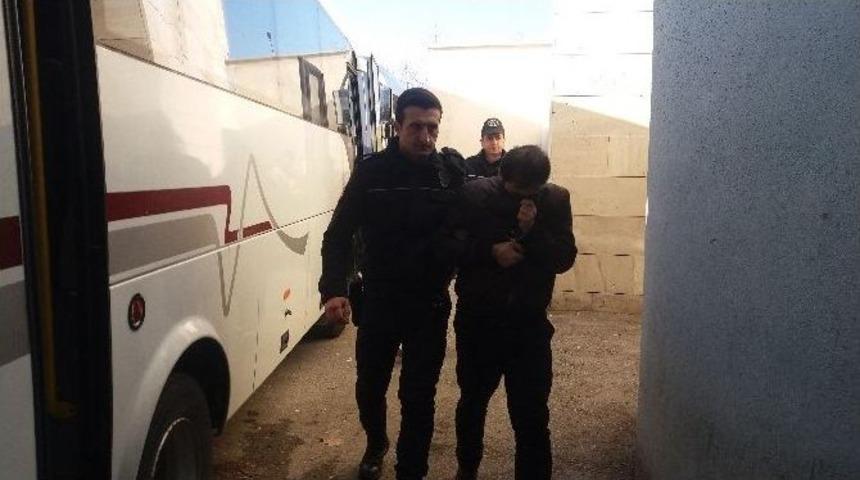 &Ouml;zel Eğitim Kurumunda &Ccedil;alışan 8 Şahıs Adliyeye Sevk Edildi