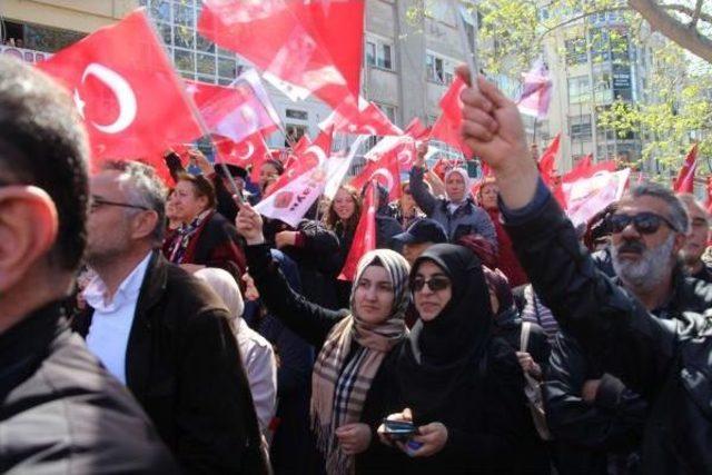 Deniz Baykal: Referanduma Katılmayana Kız Vermeyin