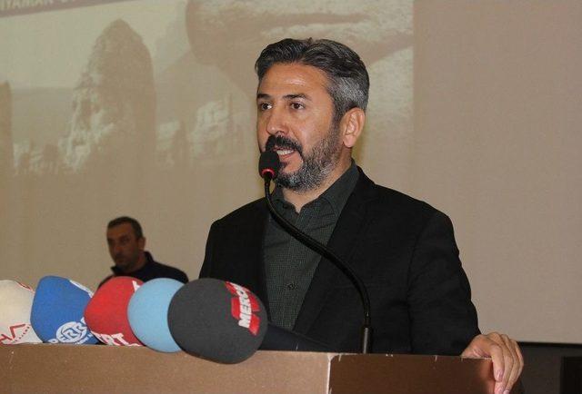 Bakan Yılmaz’dan ‘tek Adam’ Eleştirilerine Cevap