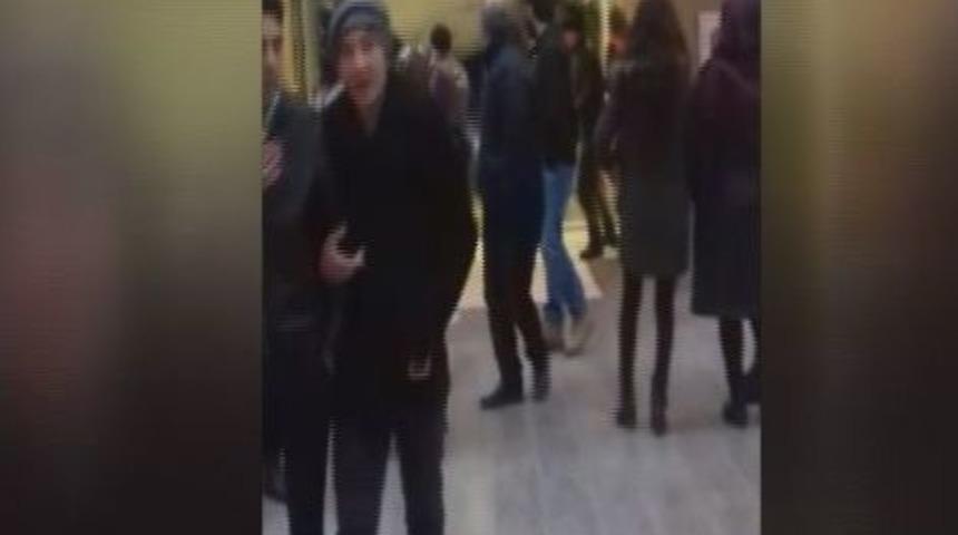 Aksaray&rsquo;da Avm&rsquo;nin Asma Tavanı &Ccedil;&ouml;kt&uuml;