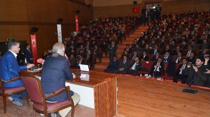 Batman&rsquo;da &lsquo;15 Temmuz Darbe Girişimi Ve Diriliş&rsquo; Paneli