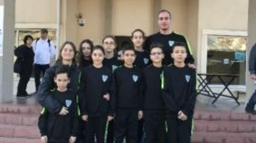 Gen&ccedil; Y&uuml;z&uuml;c&uuml;ler Gelecek İ&ccedil;in Umut Verdi