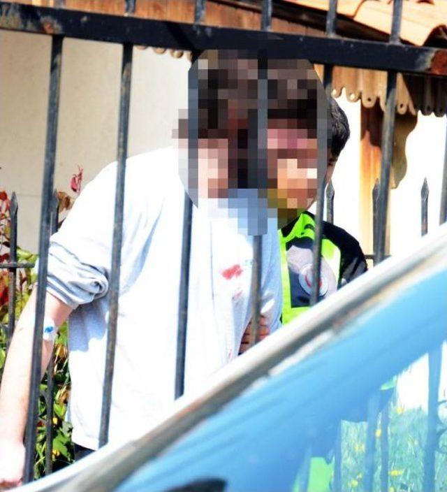 Ygs ye 3 Dakikayla Giremeyen Gen&ccedil; Bileğini Kesti 1