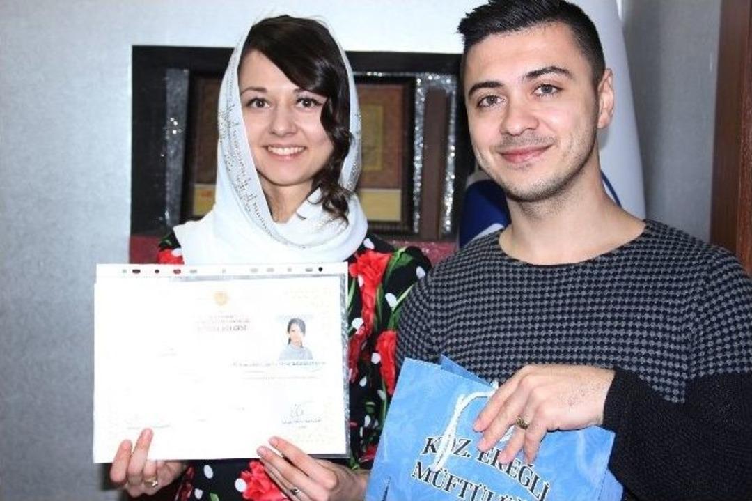 Ukraynalı Gelin M&uuml;sl&uuml;man Oldu