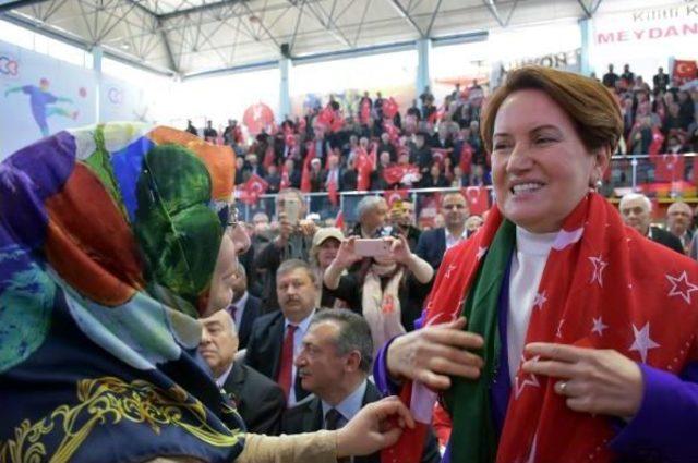 Meral Akşener: Ankara Valisi 'sizi Koruyamam' Diyerek Miting Izni Vermedi