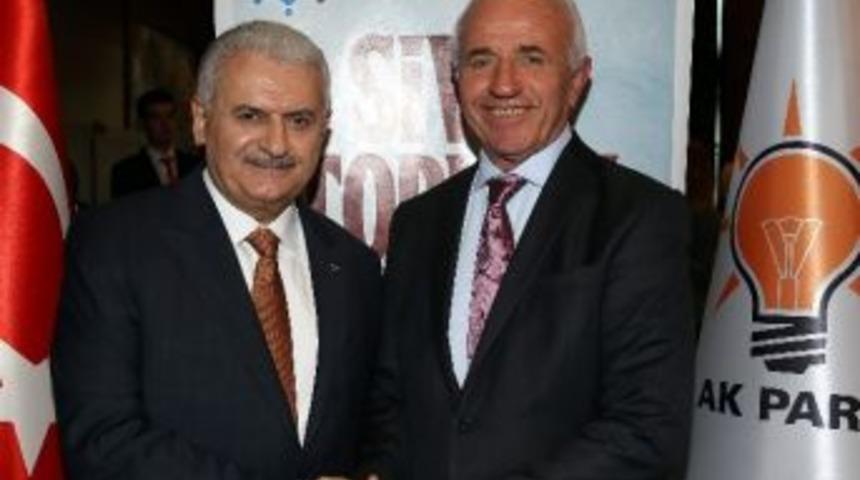 Başkan Yıldırım&rsquo;dan Kutso&rsquo;ya Teşekk&uuml;r Belgesi