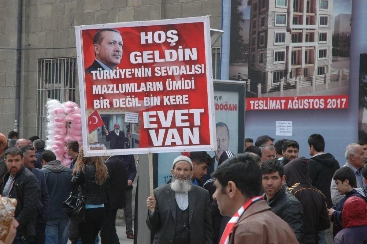 Başbakan Yıldırım Van&rsquo;dan Ayrıldı