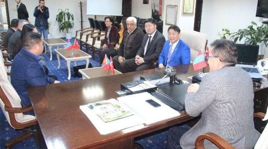 Moğolistan&rsquo;dan Kardeş Şehir Ziyareti