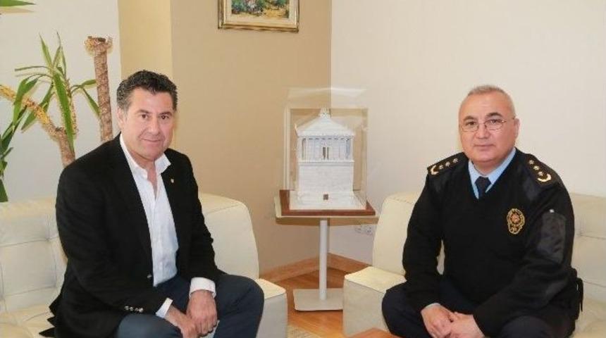 Bodrum Emniyet M&uuml;d&uuml;r&uuml; Baş&rsquo;dan Başkan Kocadon&rsquo;a İadeyi Ziyaret