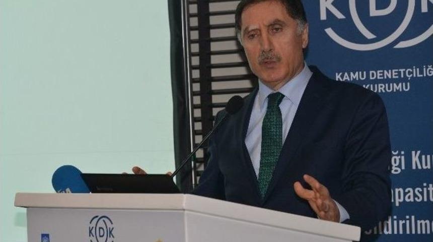 Kamu Başdenet&ccedil;isi Malko&ccedil;: &ldquo;g&uuml;&ccedil;l&uuml; Olan Kamu Karşısında Zayıf Olan Vatandaşın Hukukunu Koruyorsunuz, Bundan Daha Değerli Bir Şey Olamaz&rdquo;