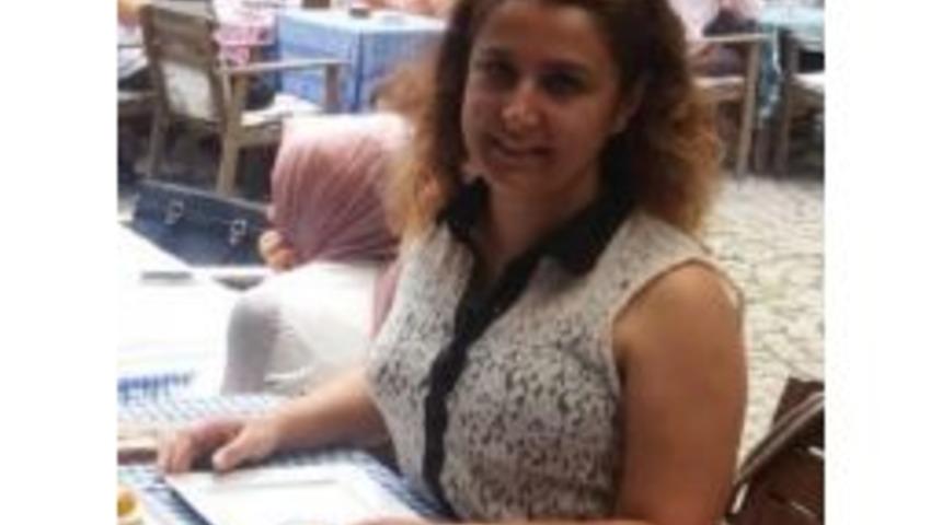 Kadın Doktora 'antibiyotik Yazmadın' Diye Saldırdı