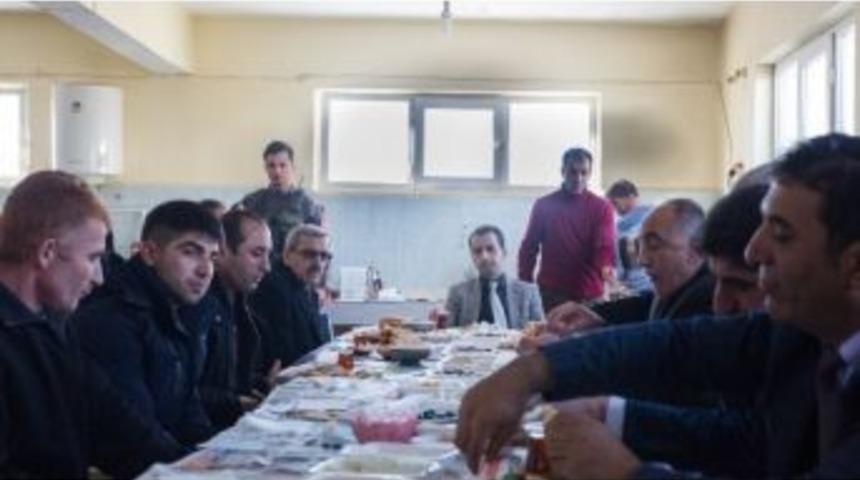 Başkan Yardımcısı Personellerle Buluştu