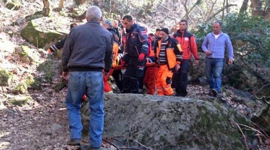 Kent Ormanında Kayboldu, Cesedi Şelalede Bulundu
