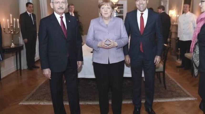 Kemal Kılı&ccedil;daroğlu, Angela Merkel Ile G&ouml;r&uuml;şt&uuml;