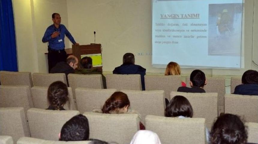 Ad&uuml; Hastanesi&rsquo;nde Acil Durum Ve Afet Y&ouml;netimi Eğitimi Verildi