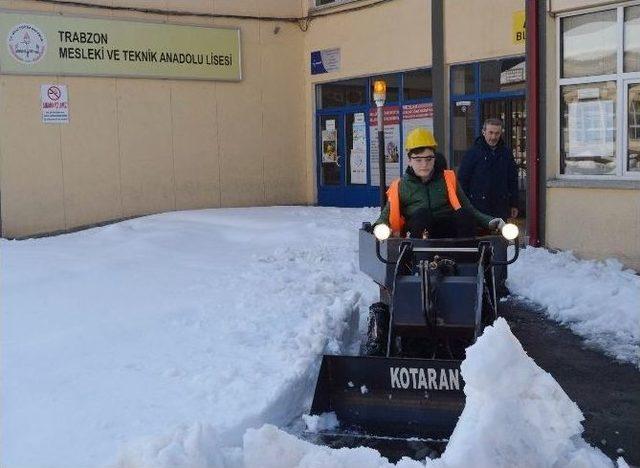 ’kotaran’la Kar Küremek Daha Kolay