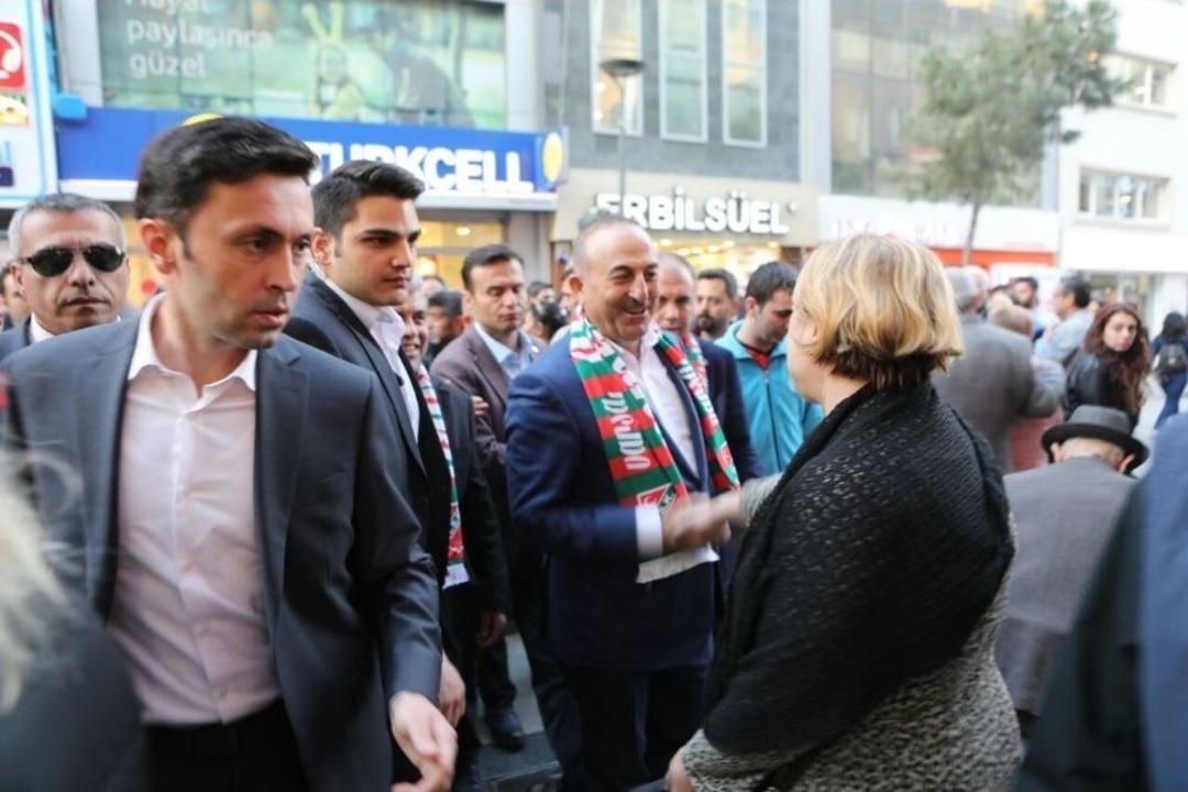 &Ccedil;avuşoğlu: "bir Kişiye Kızdı Diye Dağdaki Pkk&rsquo;lı İle Aynı Safta G&ouml;r&uuml;nemez Bir Milliyet&ccedil;i"