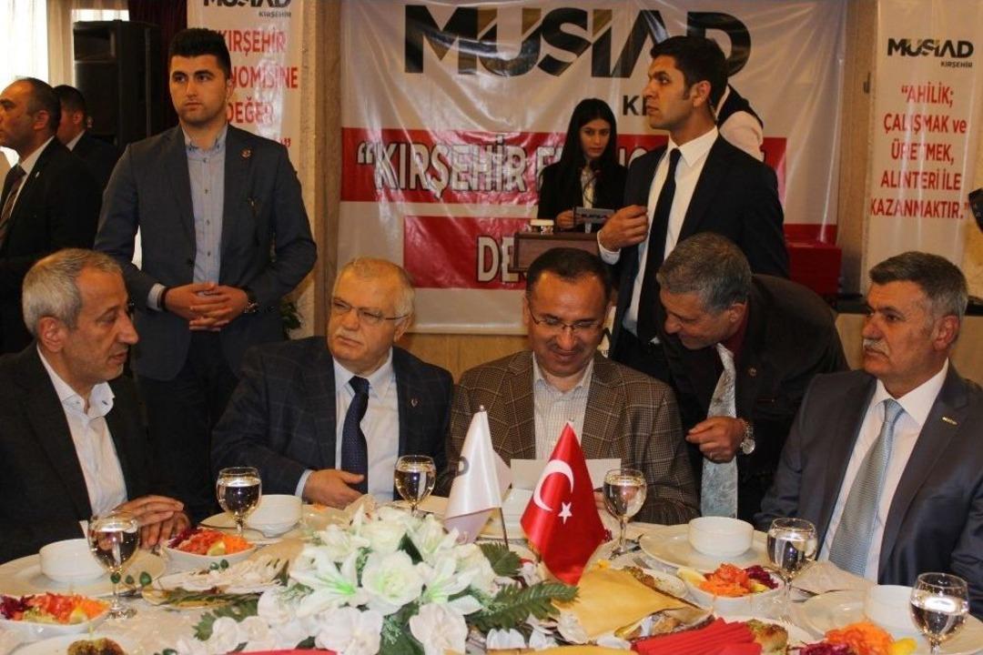 Bakan Bozdağ: &ldquo;t&uuml;rkiye G&uuml;&ccedil;l&uuml; İktidarla Daha Da B&uuml;y&uuml;yecek&rdquo;