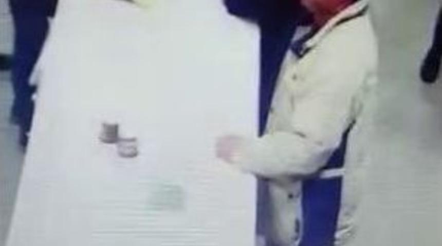 G&uuml;venlik Kamerası Hırsızı Yakalattı