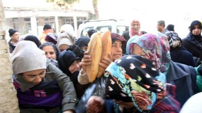 Kuru Ekmeğe H&uuml;cum