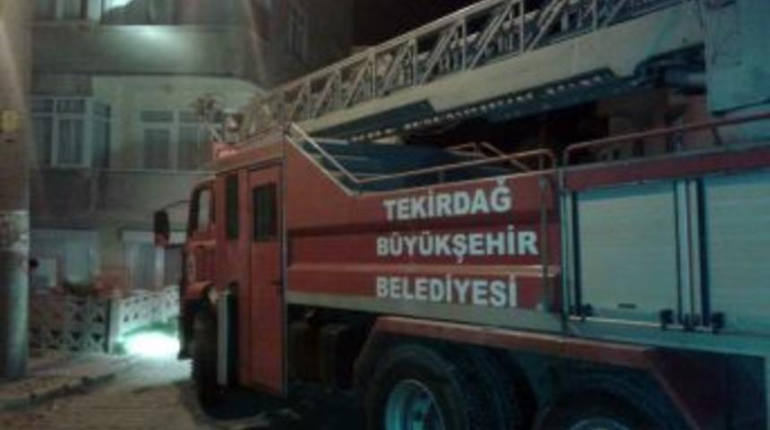 Tekirdağ&rsquo;da Korkutan Yangın