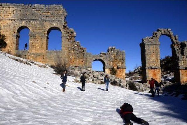 Mersin de D&ouml;rt Mevsim 2