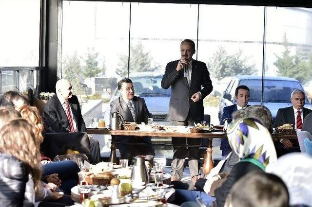 Mamak&rsquo;ın Teog Şampiyonlarına Motivasyon Kahvaltısı 1