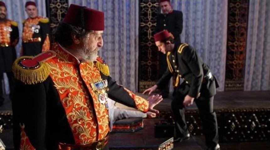 Zeytinburnu&rsquo;nda Tiyatro Zamanı