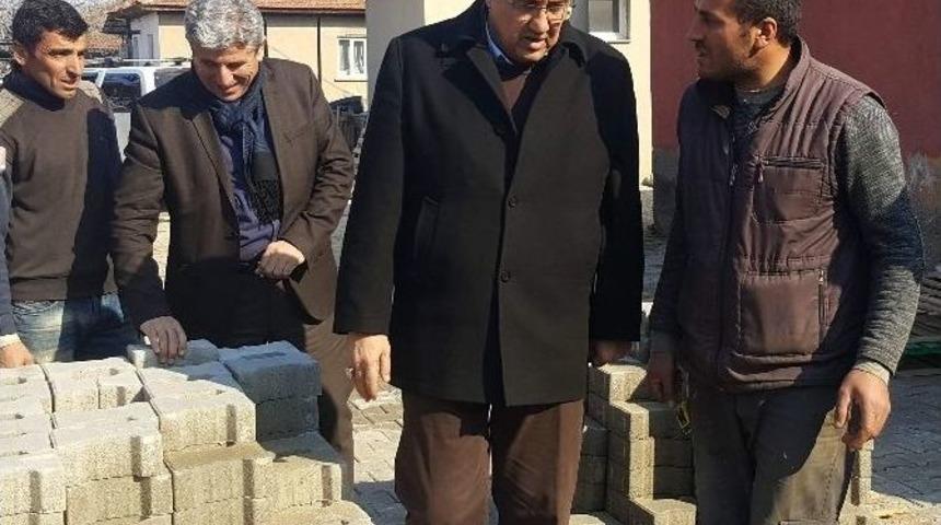 Başkan Kara&ccedil;oban&rsquo;dan Mahalle Ziyareti