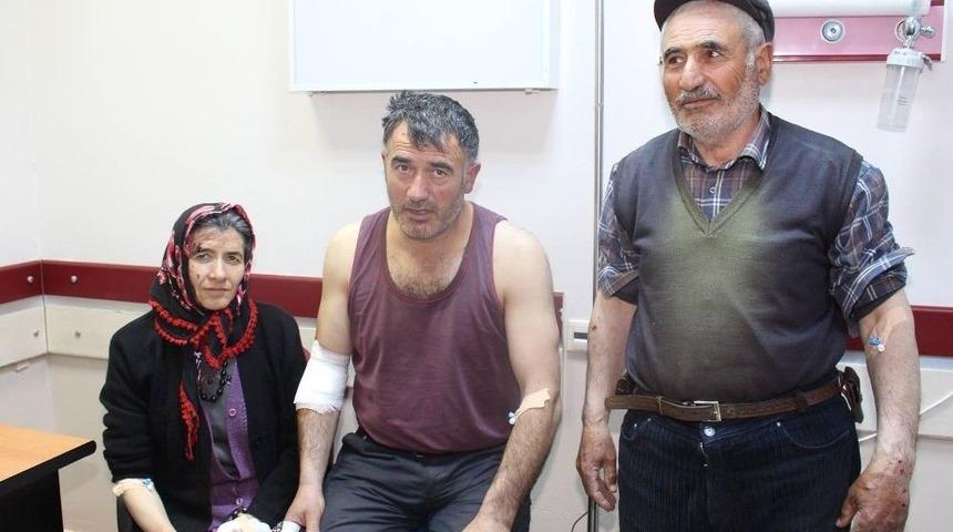 Erzurum&rsquo;da Kurt K&ouml;yl&uuml;lere Saldırdı: 4 Yaralı