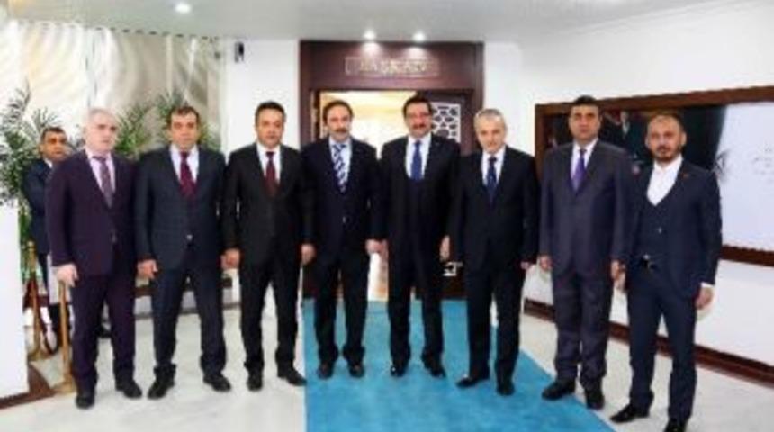 Bartın Valisi Dirim&rsquo;den Başkan Ak&rsquo;a Nezaket Ziyareti