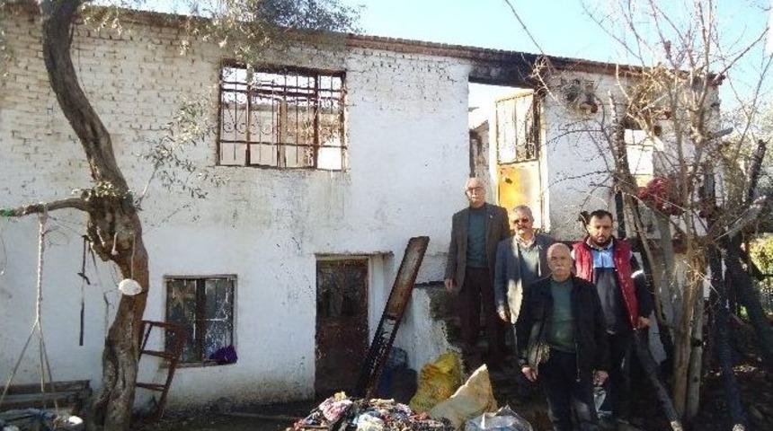 Evi Yanan &Ccedil;ift&ccedil;iye Sahip &Ccedil;ıktılar