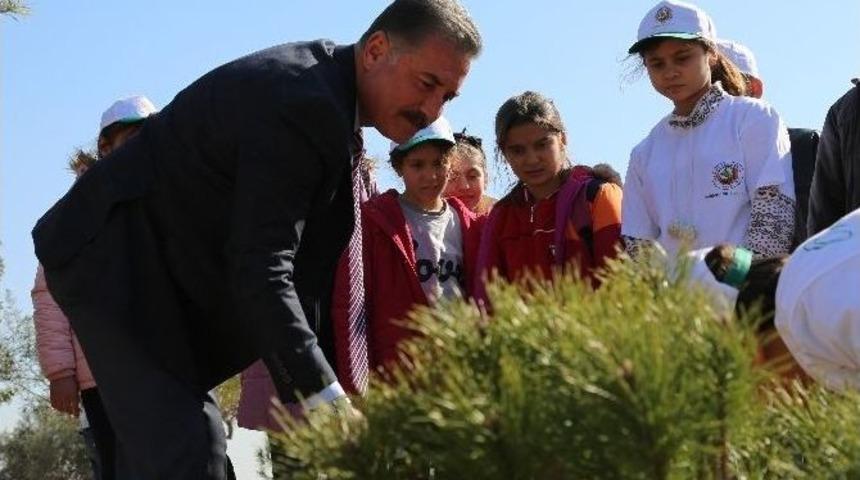 Tuna; "&ccedil;ocuklarımızı Sokağa Değil Yeşile &Ouml;zendirelim"