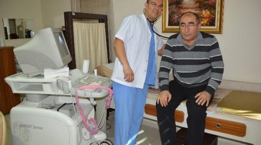 Kalbi Sağda Olan Hastaya Başarılı Operasyon