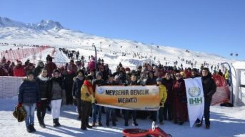 Gen&ccedil;lik Merkezi, Erciyes Gezisi D&uuml;zenledi
