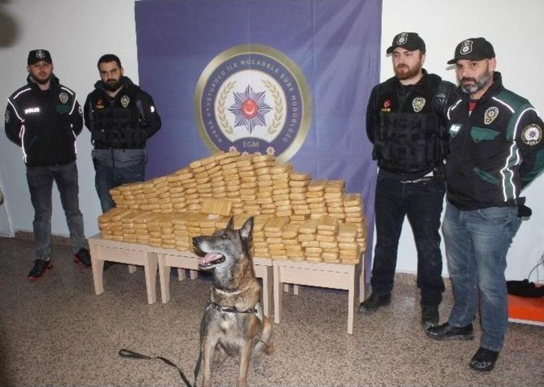 Bursa&rsquo;da 2016 Yılında 355 Kişi Uyuşturucudan Tutuklandı