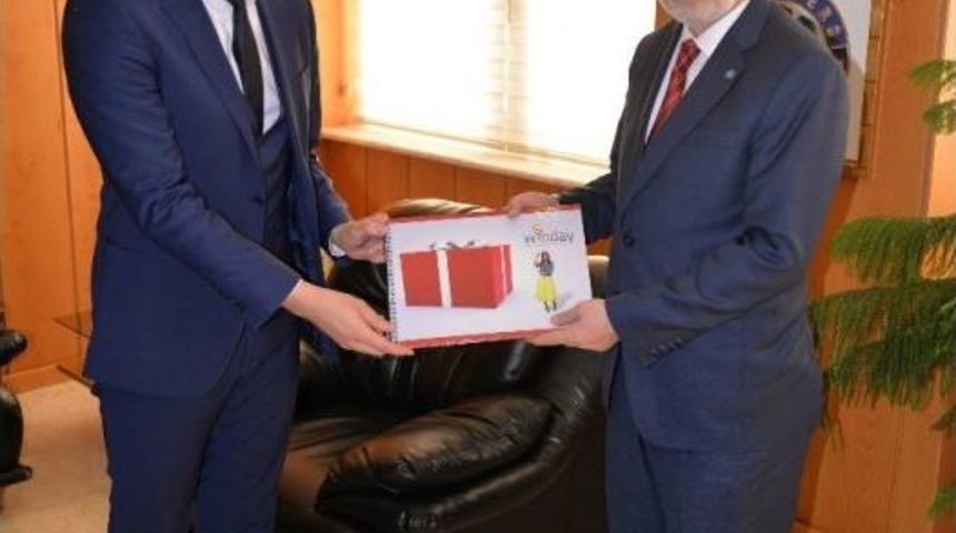 G&ouml;khan G&uuml;le&ccedil; Yazılım Sekt&ouml;r&uuml;ne Adım Attı