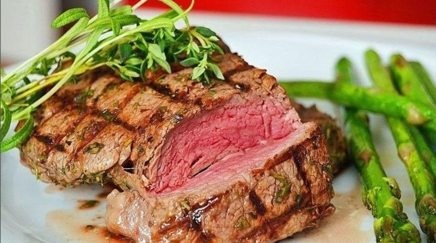 İzmir&rsquo;deki O Restorana &Ouml;d&uuml;l