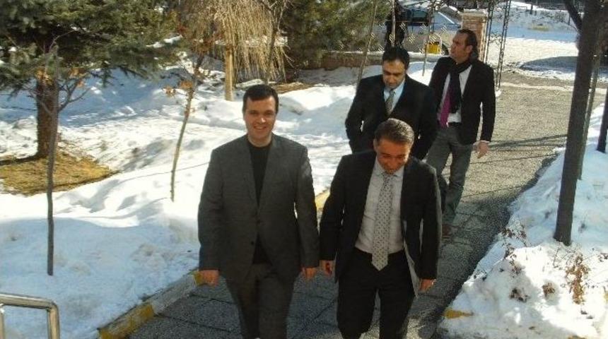 Vali Yardımcılarından Kaymakam Vardar’a Ziyaret