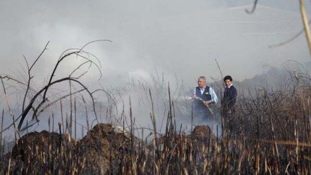 Seraların Ortasında  Çıkan Yangın Üreticileri Korkuttu